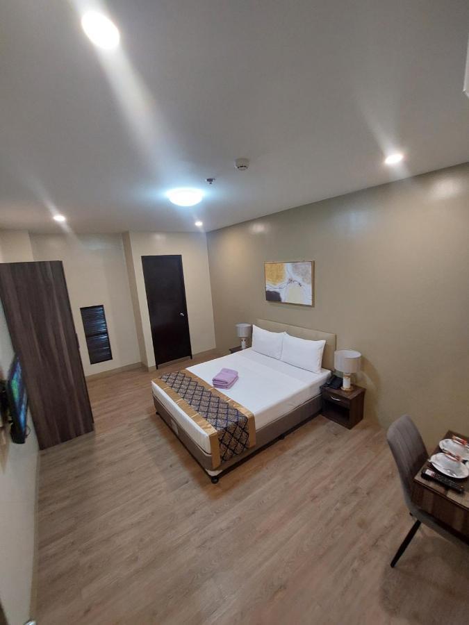 Beaver Hotel Cebu Exterior foto